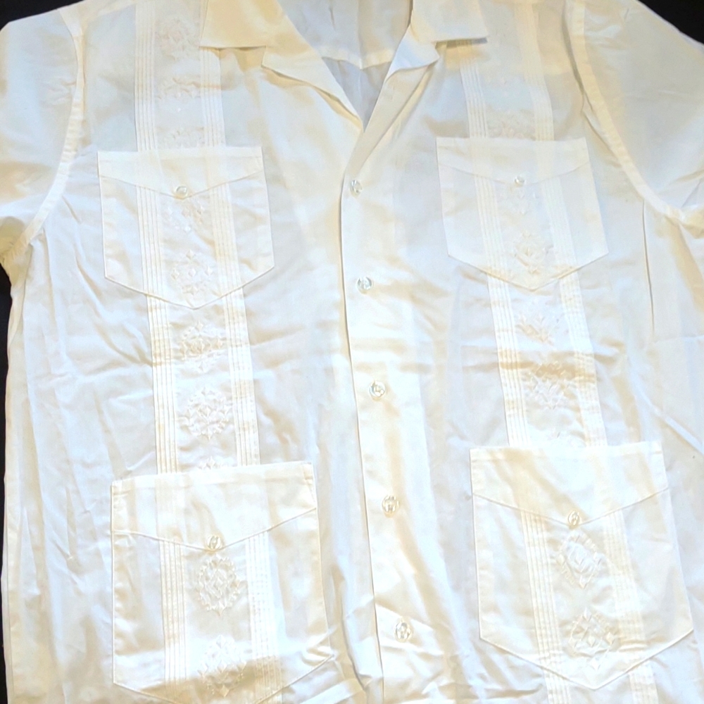 Men's white button shirt